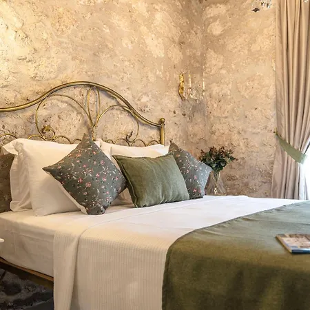 Voger Pino 阿拉恰特